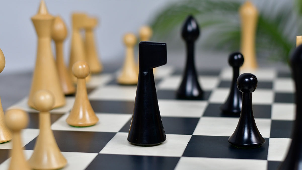 Herman Ohme Chess Pieces – 3.75'' King, Ebonized Boxwood