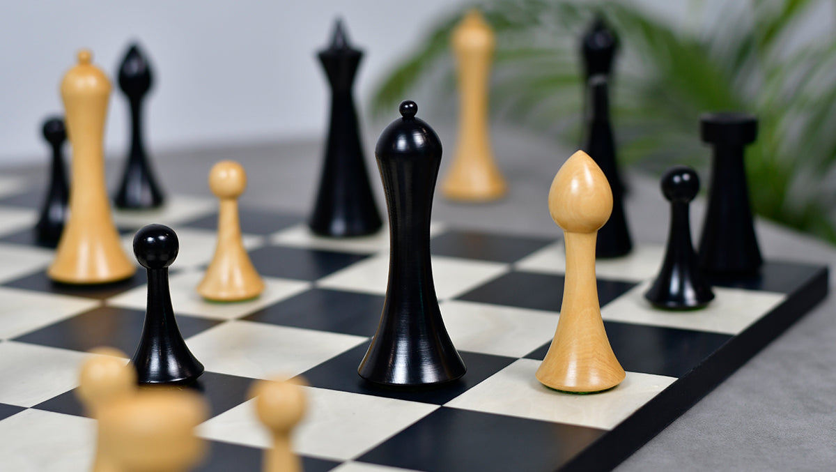 Herman Ohme Chess Pieces – 3.75'' King, Ebonized Boxwood