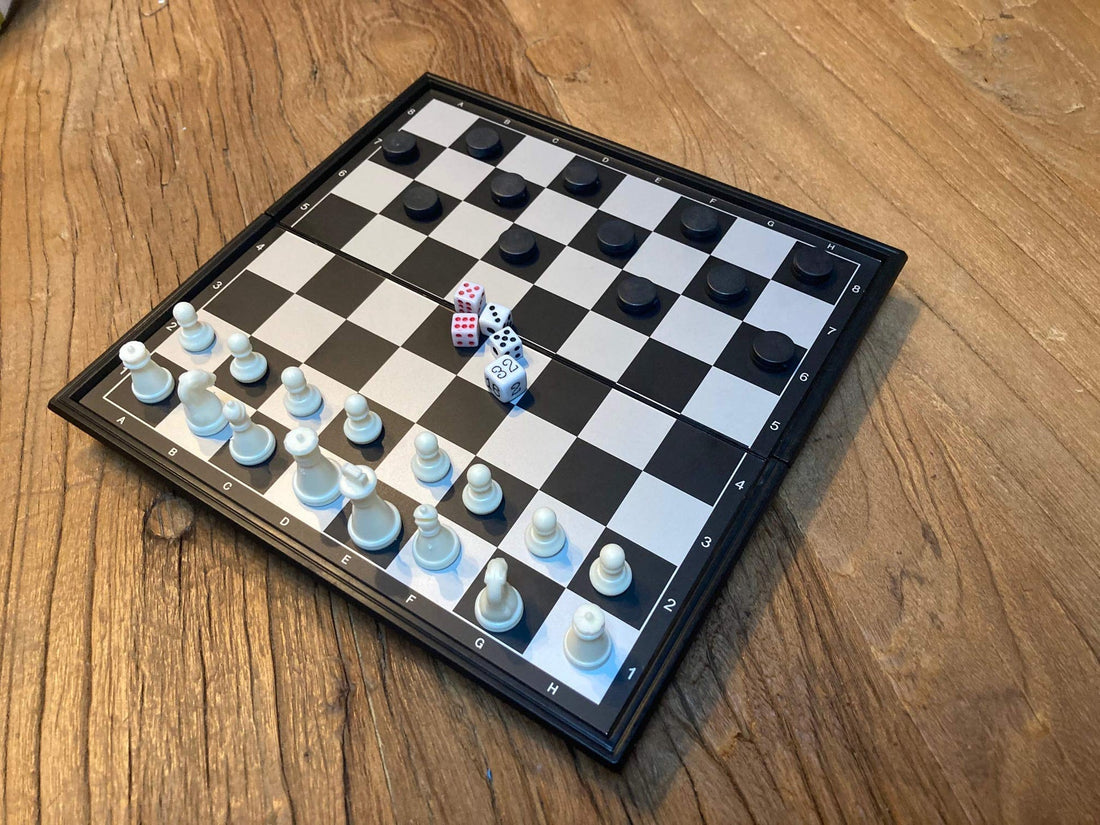 3 IN 1 magnetic game set - Checkmate & Chill 
