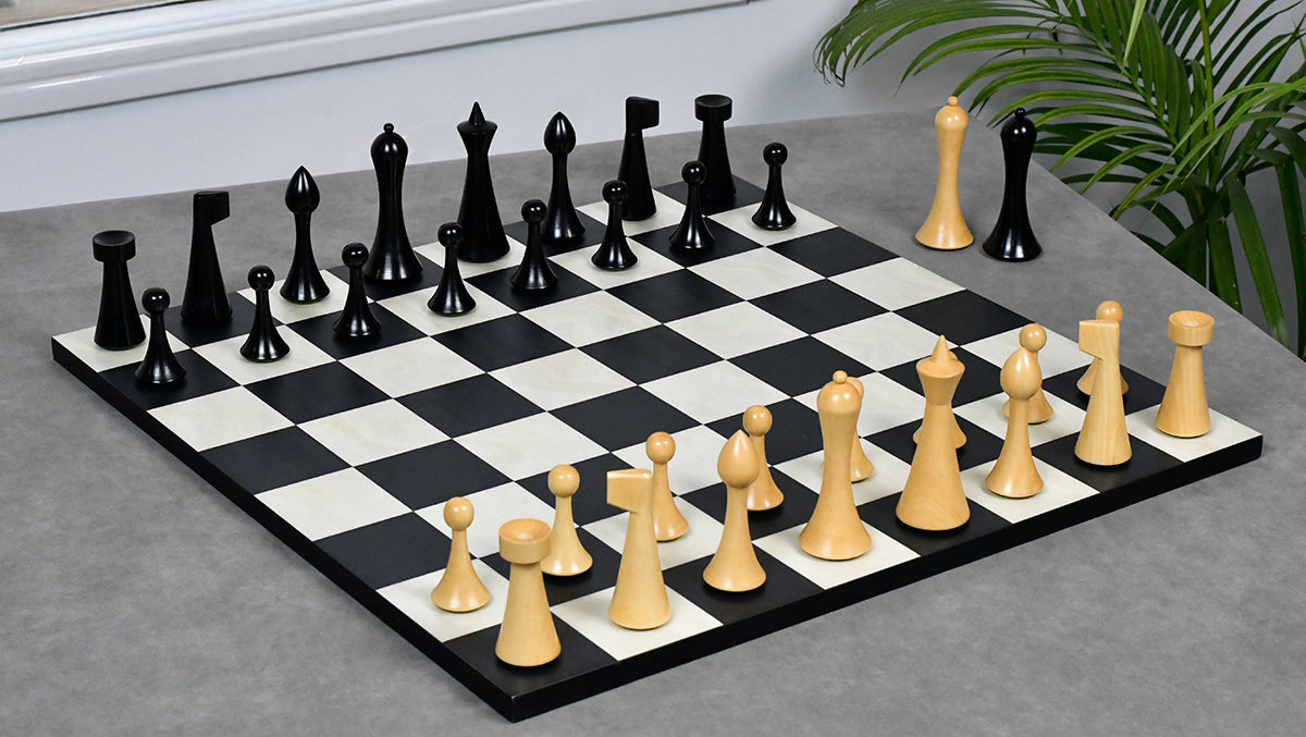 Herman Ohme Chess Pieces – 3.75'' King, Ebonized Boxwood