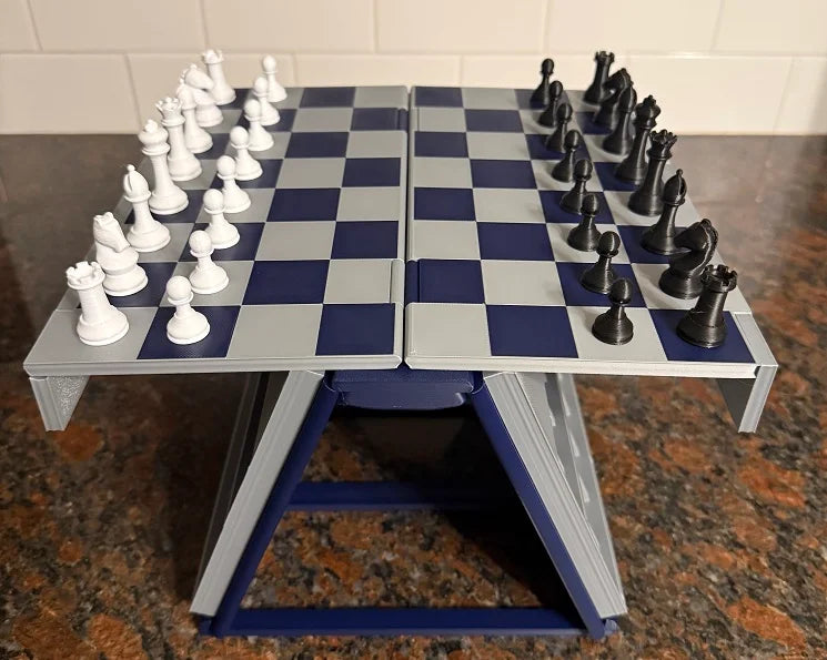 PlayBook’d Chess – Book-Style Magnetic Foldable Chess Set