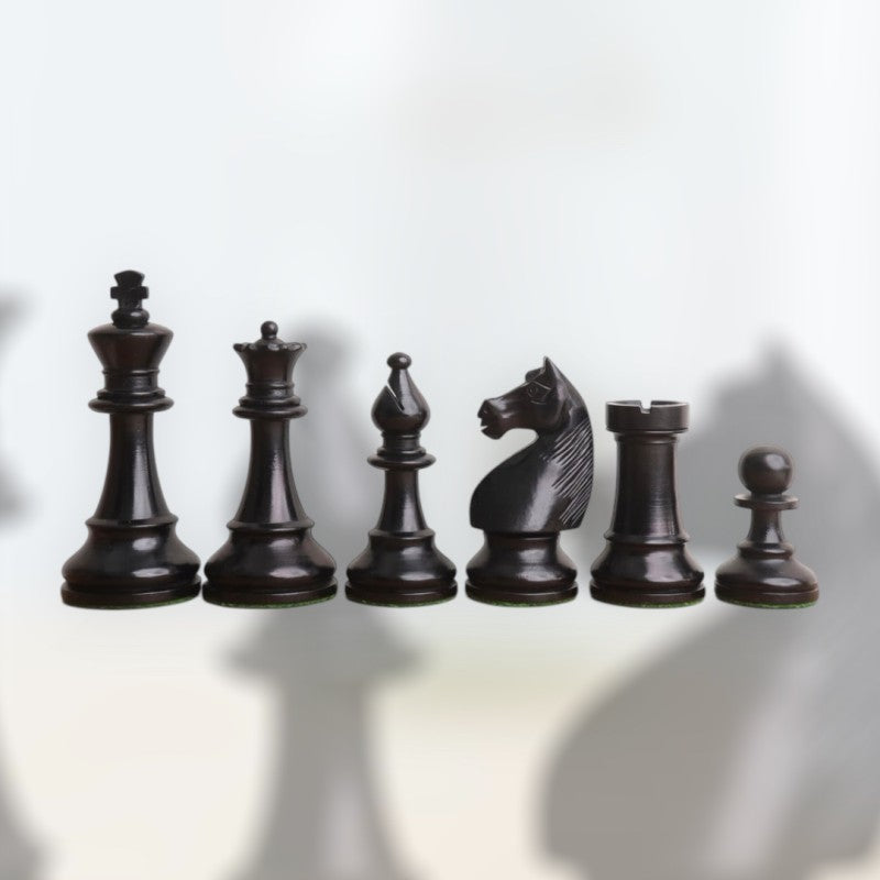 Schachfiguren Staunton (deutsch) aus den 1920er Jahren, 4 Zoll – Antikes Buchsbaum-Schachset