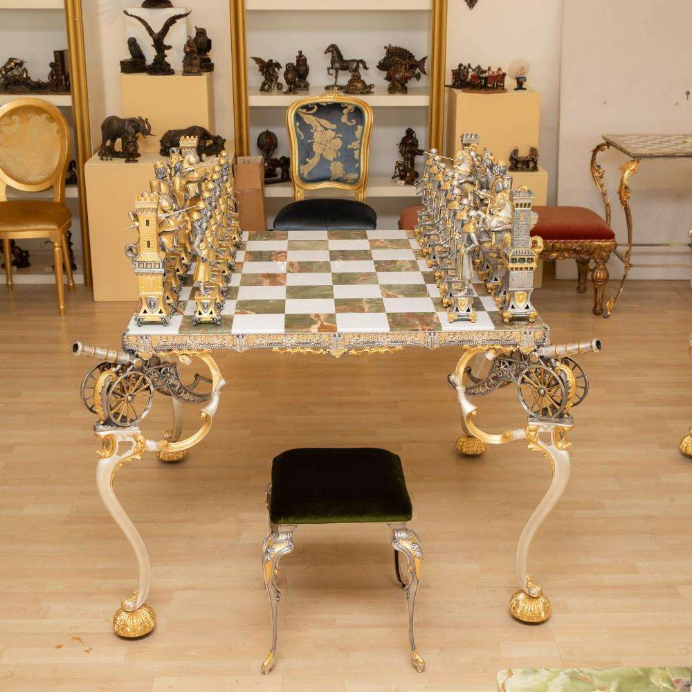 Home Decoration Bronze Sculpture Unique Luxury Chess Set