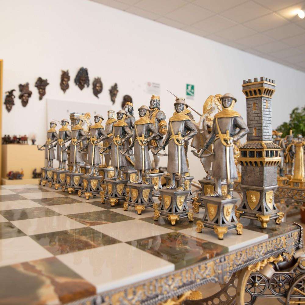 Home Decoration Bronze Sculpture Unique Luxury Chess Set