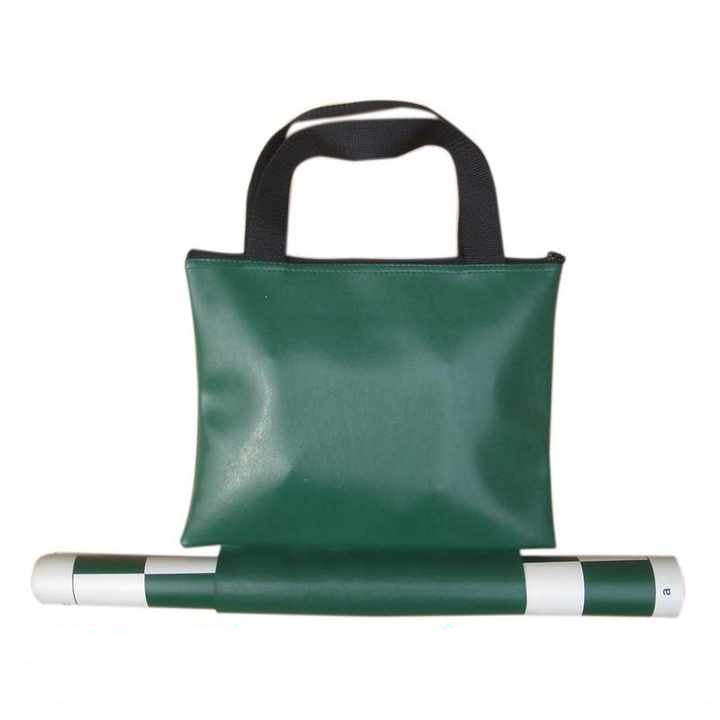 Green bag with black handle and green and white rolled-up mat on a white background, with a URL at the bottom.
