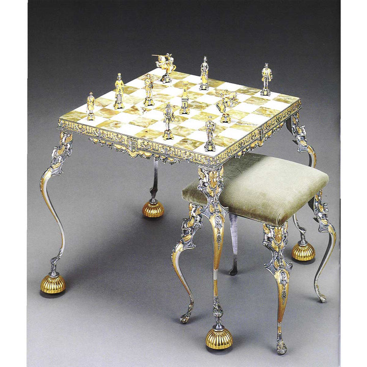 Medioevale Secolo XIII Onyx Chess Table and Stool