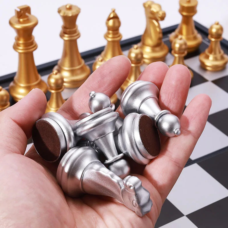 Magnetic International Chess Pieces Set