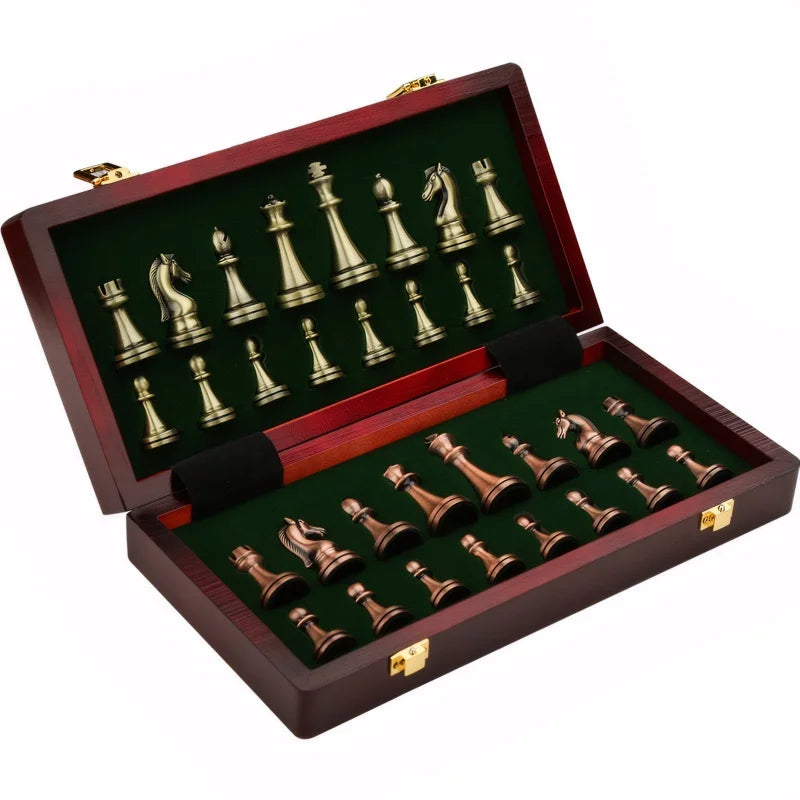 30 cm / 11.8 Zoll Antikes Bronze Klappschachspiel mit beschwerten Figuren aus Legierung – Luxusgeschenk