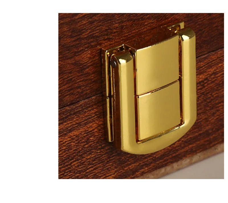 Schachspiel aus Holz in Top-Qualität – Großes Schachbrett aus Walnussholz & klassische Figuren aus massivem Holz