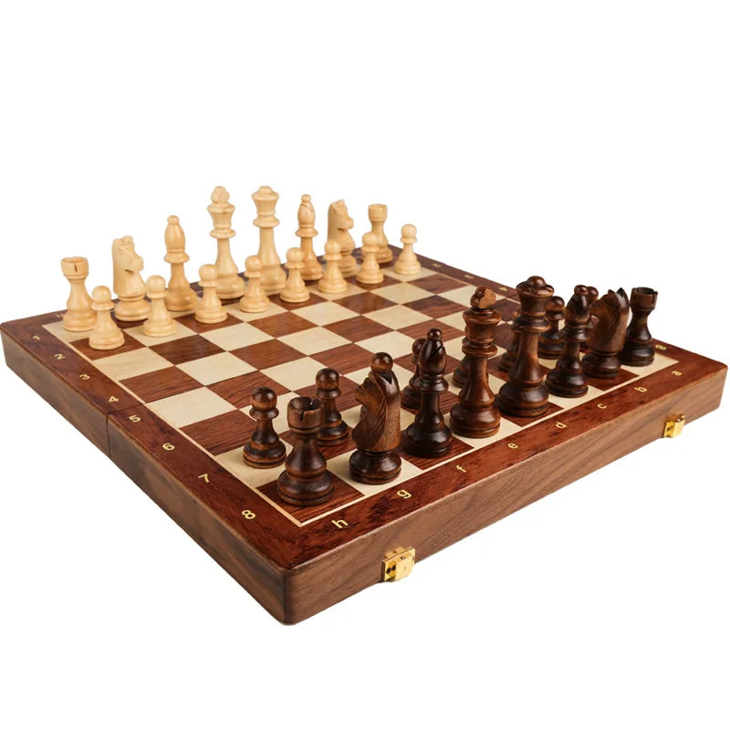 Schachspiel aus Holz in Top-Qualität – Großes Schachbrett aus Walnussholz & klassische Figuren aus massivem Holz