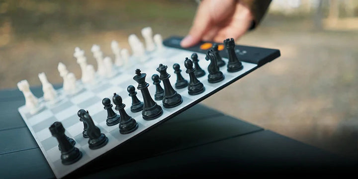 Ultimate Portable Travel Electronic Chessboard ((Grey))