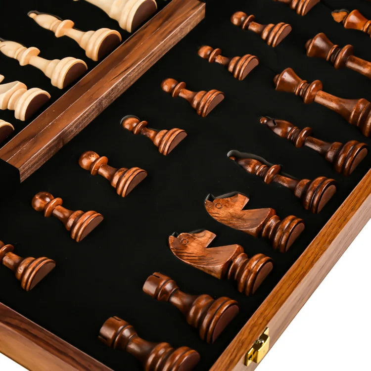 Schachspiel aus Holz in Top-Qualität – Großes Schachbrett aus Walnussholz & klassische Figuren aus massivem Holz