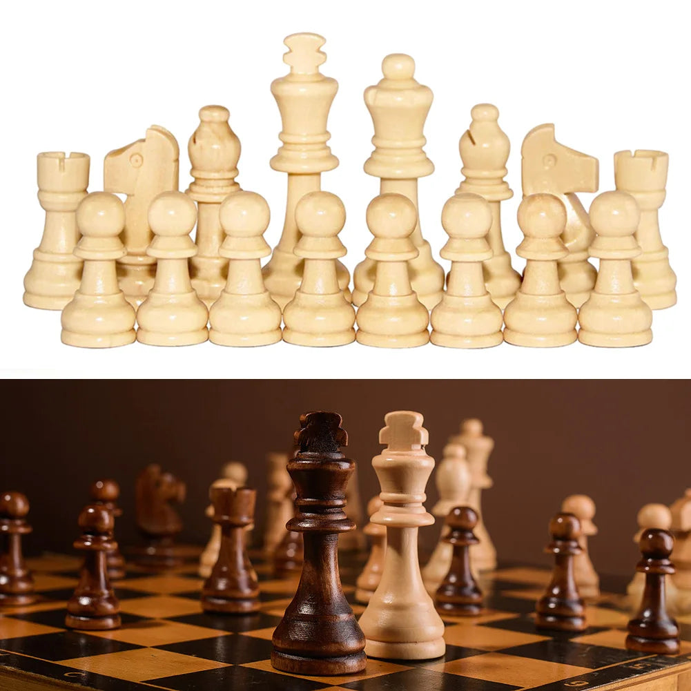 Wooden Chessmen Standard Tournamen Staunton 2.2in King Figures
