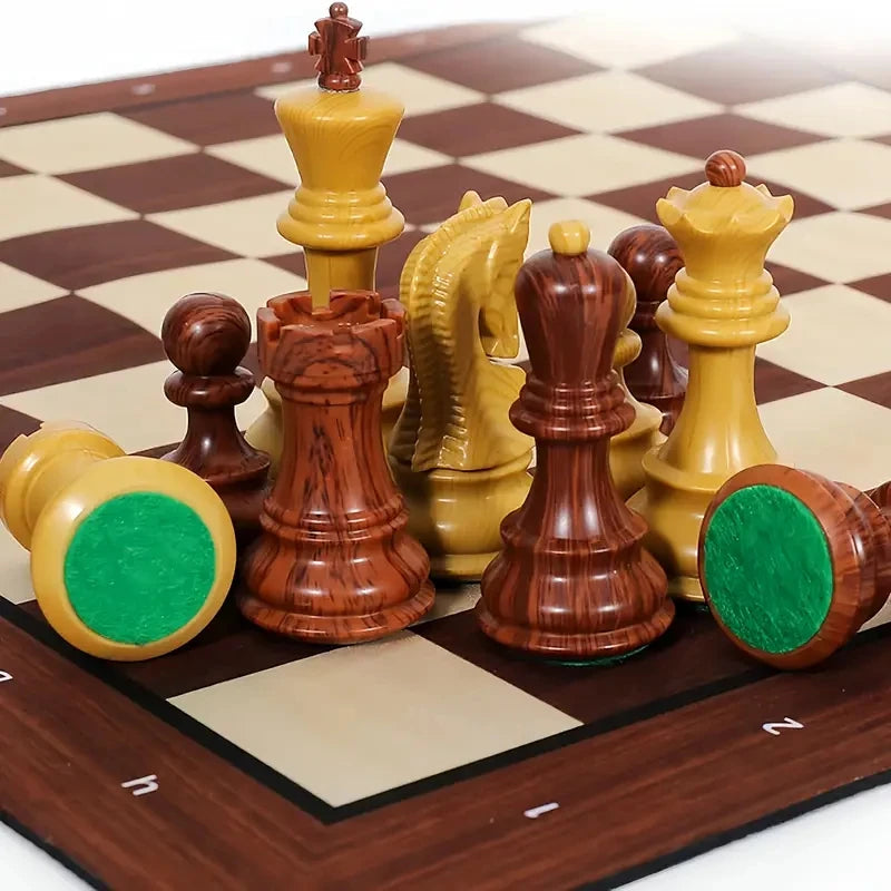Luxurious large-sized chess set