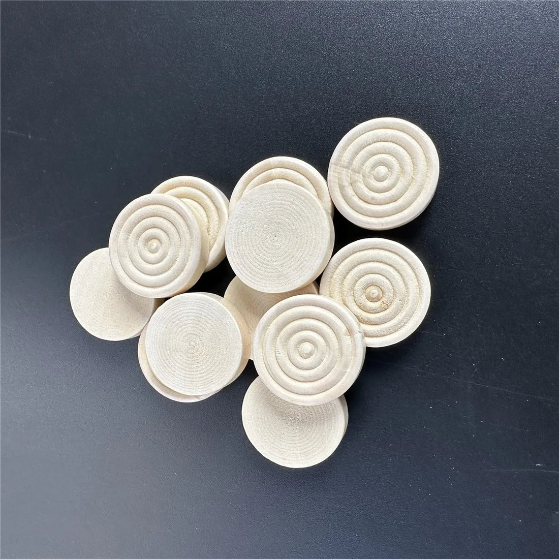 24 Pcs1 Set Of 2.5cm/0.98inch Round Wooden Checkers Round International Checkers Pieces