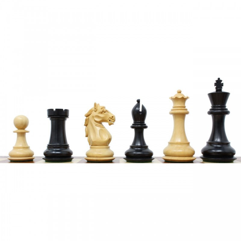 Alban Staunton 4" Schachfiguren – gebeiztes & naturfarbenes Buchsbaumholz