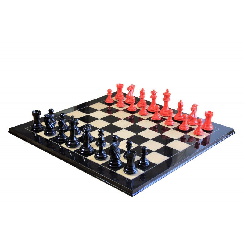 Farbiges Schachfiguren-Set 4 Zoll – Dreifach beschwerte Ebenholzplatte