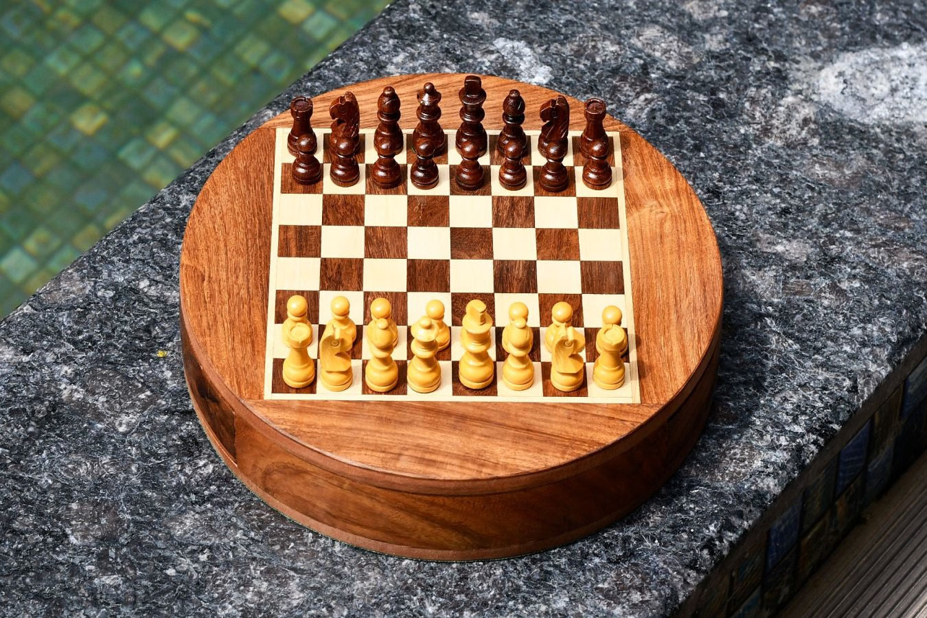 Travel Series Round Magnetic Chess Set in Sheesham & Maple - 9"