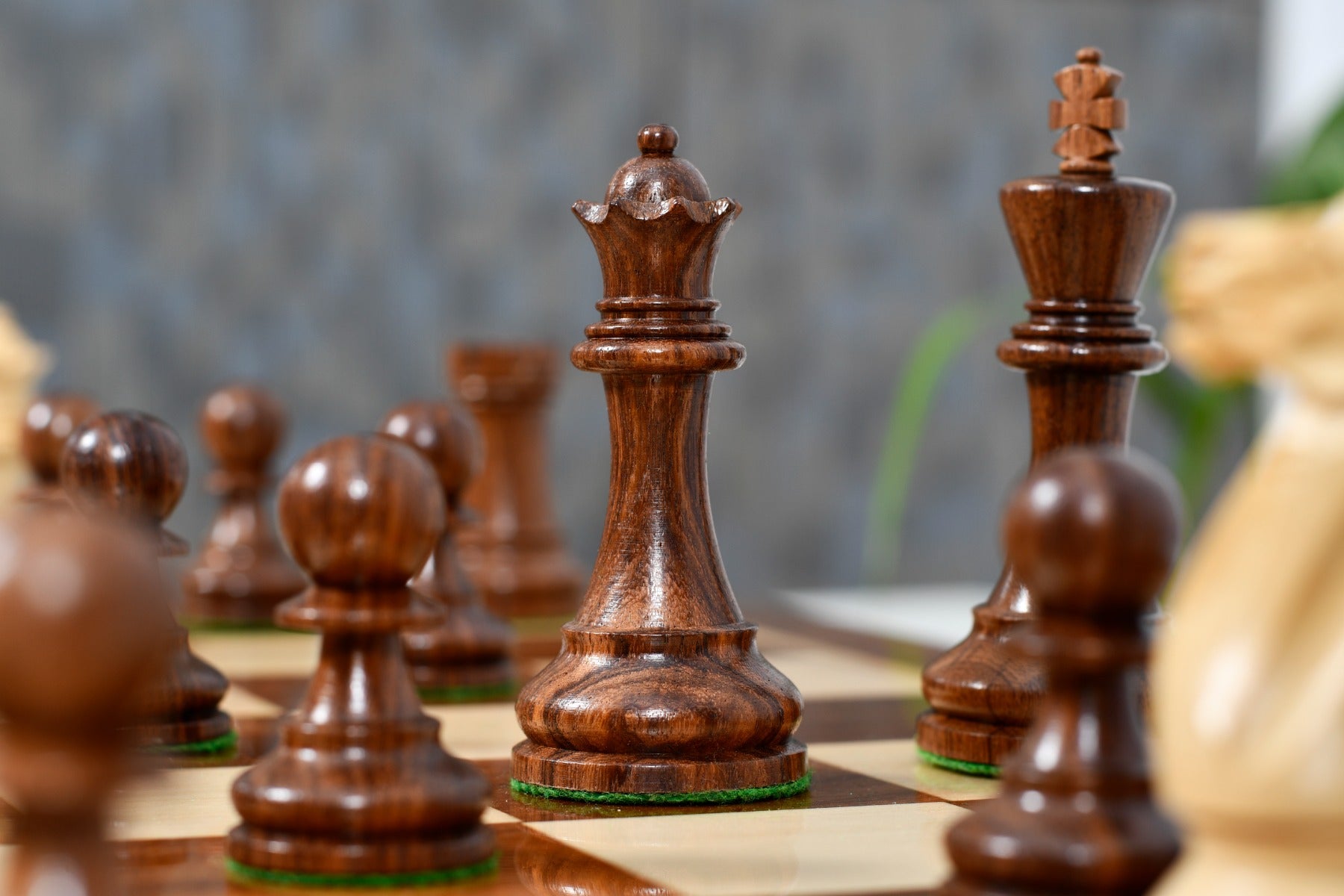 CB Grandmaster Staunton Chess Pieces 3.75″ – Sheesham & Boxwood