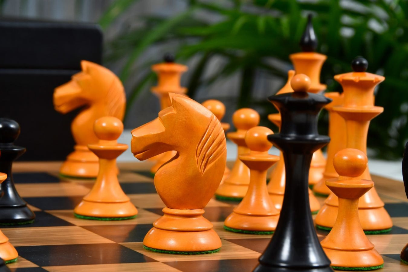 1950s Soviet Latvian Chess Set – 4.1'' King, Ebonized & Antiqued Box