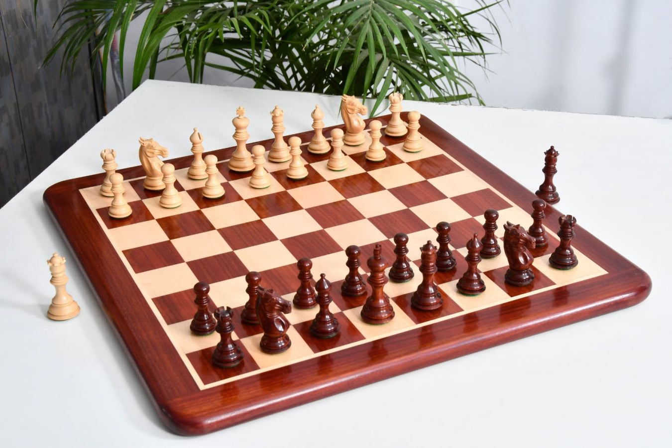 Meghdoot Staunton Chess Set – 3.14'' Bud Rosewood Pieces + Bud Rosewood Board