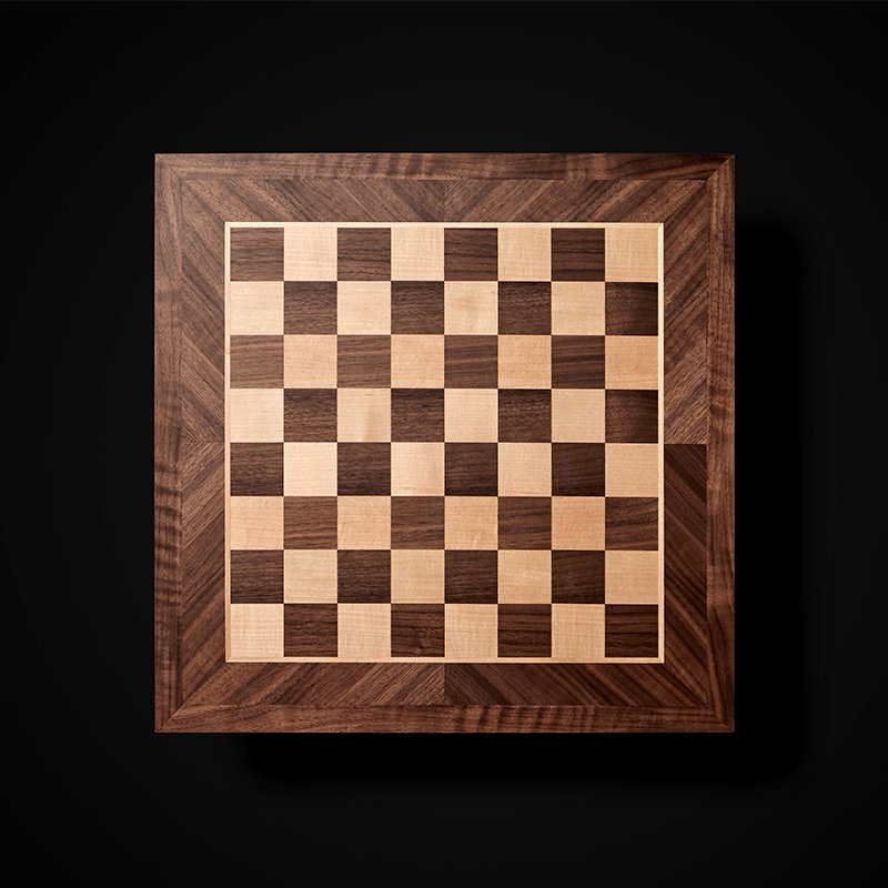Robotic Wireless Grand Classical Walnut Chess Set