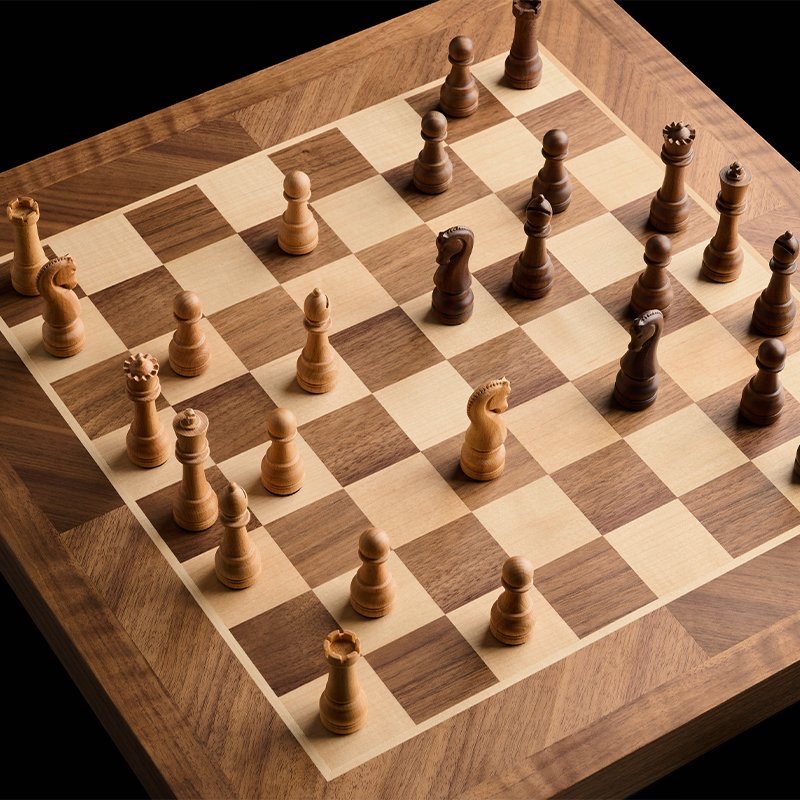 Robotic Wireless Grand Classical Walnut Chess Set